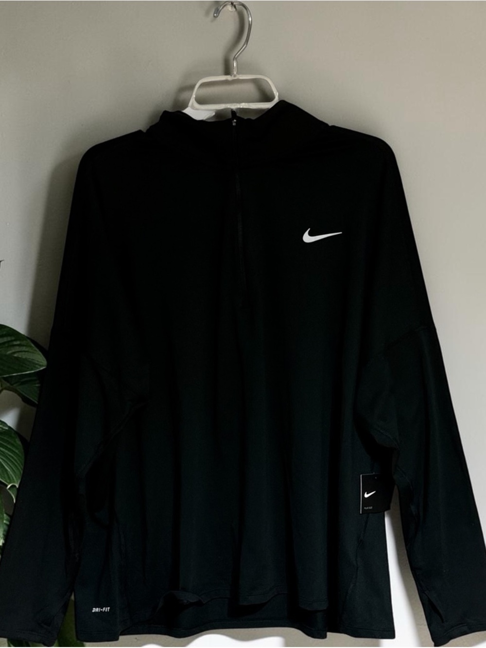 Nike Women’s Black Dri-FIT Pullover 1/4 Zip 2XL NEW
